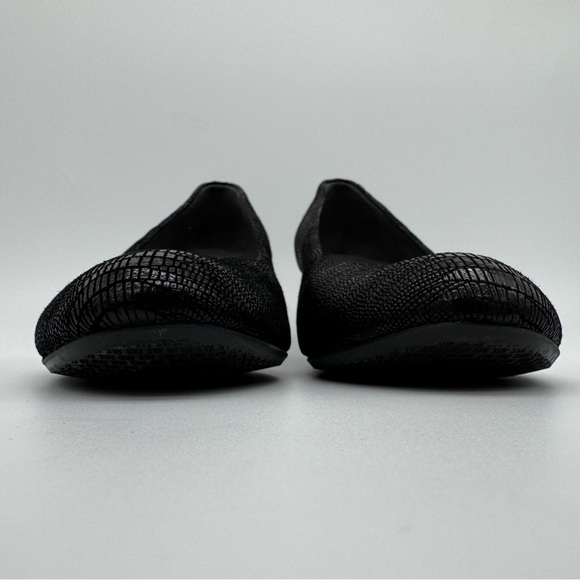 Stuart Weitzman Black Embossed Shimmer Leather Wedge Heels Size 8.5 - Picture 2 of 12